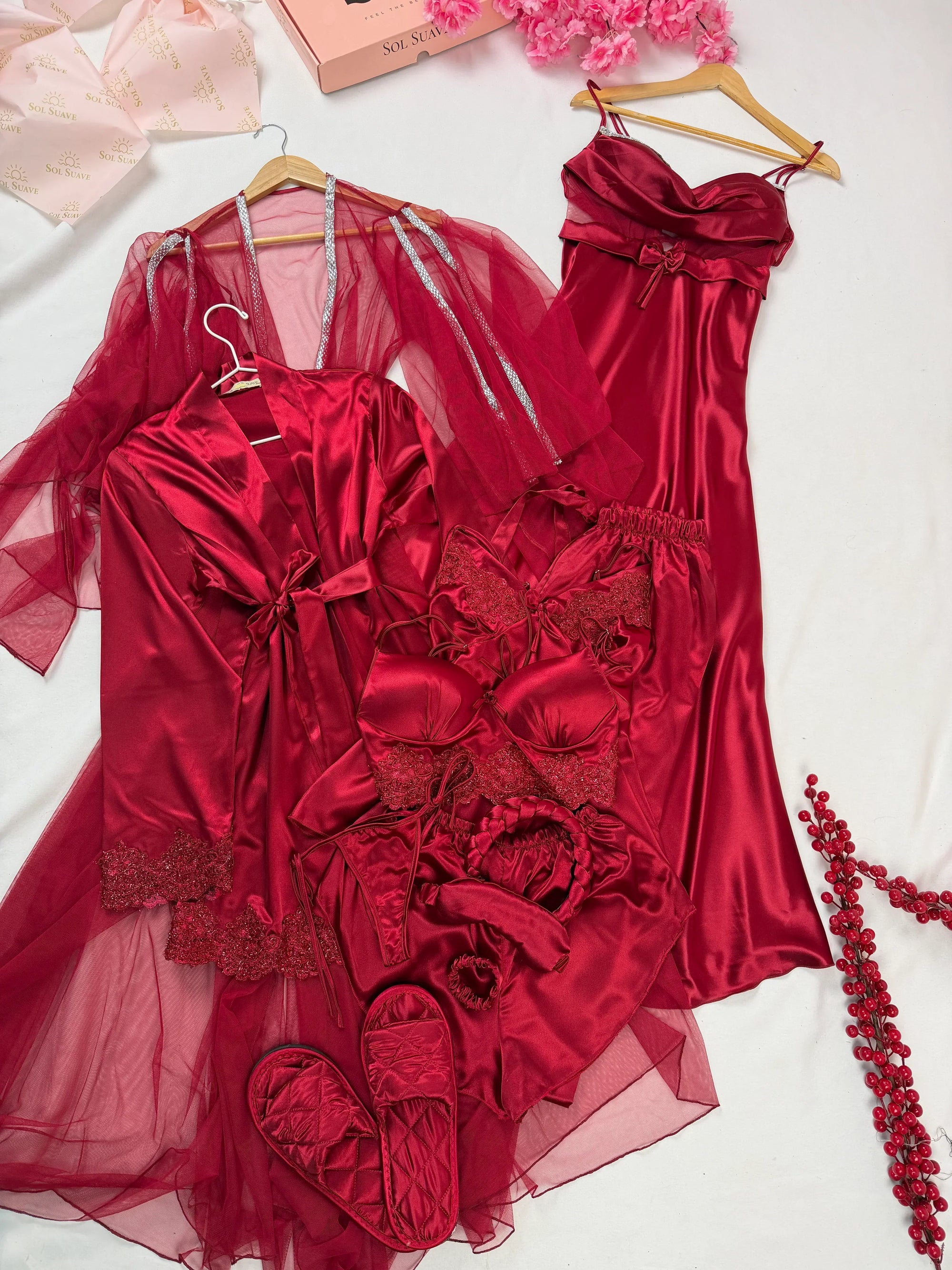 A shiny robe and shirt set ♥️