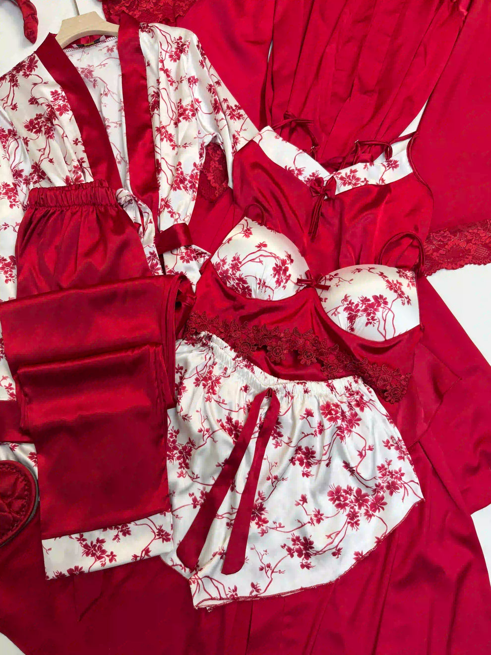 Love Rose Design Set | 12 Pieces Nighty Set