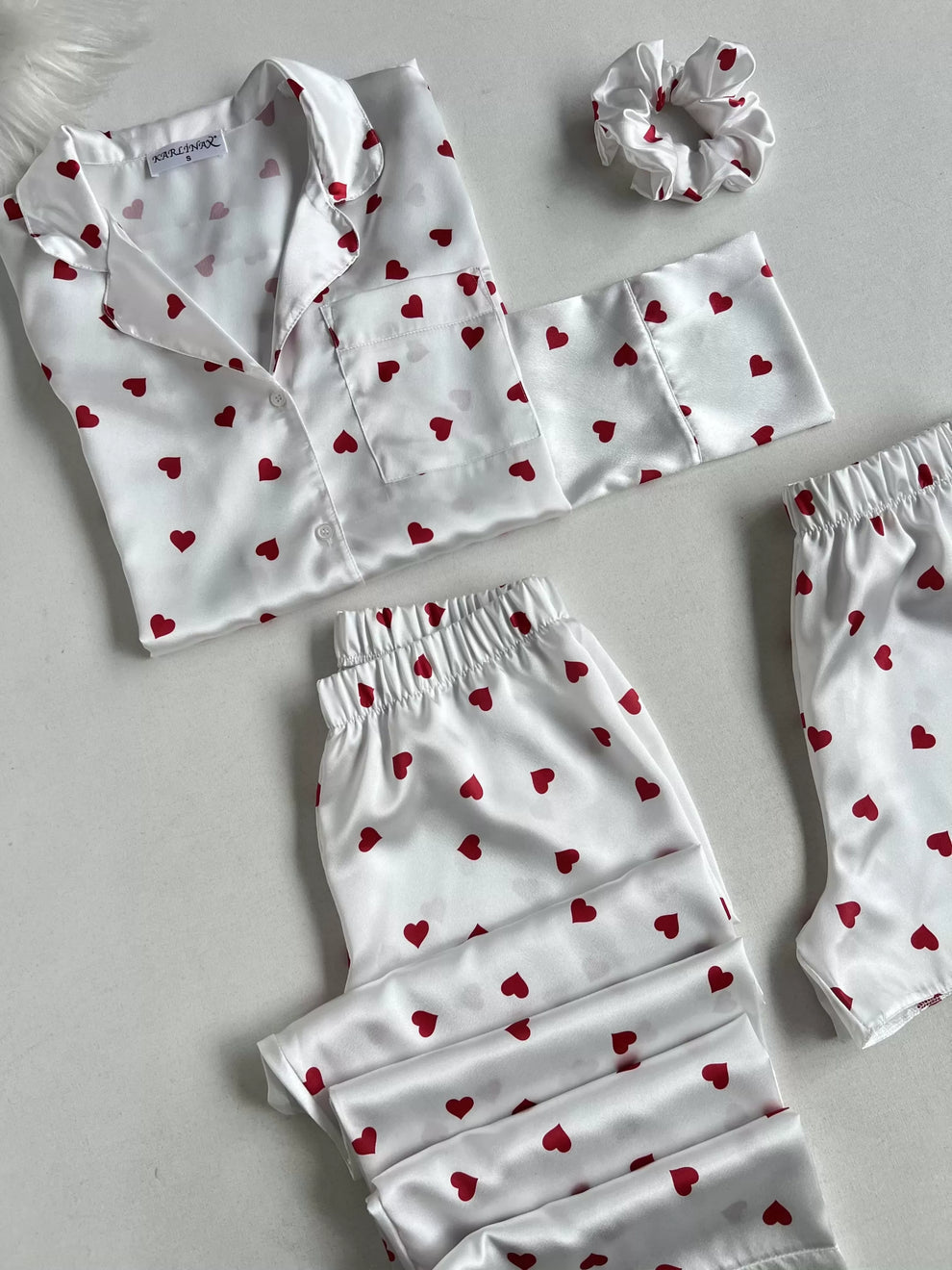 8Pcs Heart Printed Nightwear for Women